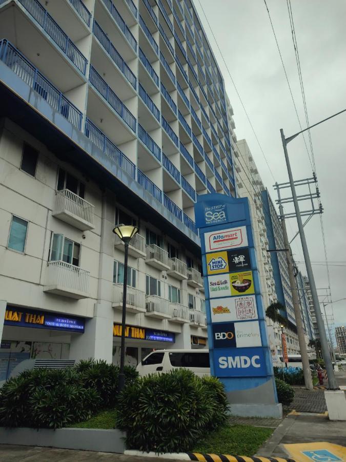 Sea Residences Moa Complex - Ruffa'S Condotel Manila Exterior photo