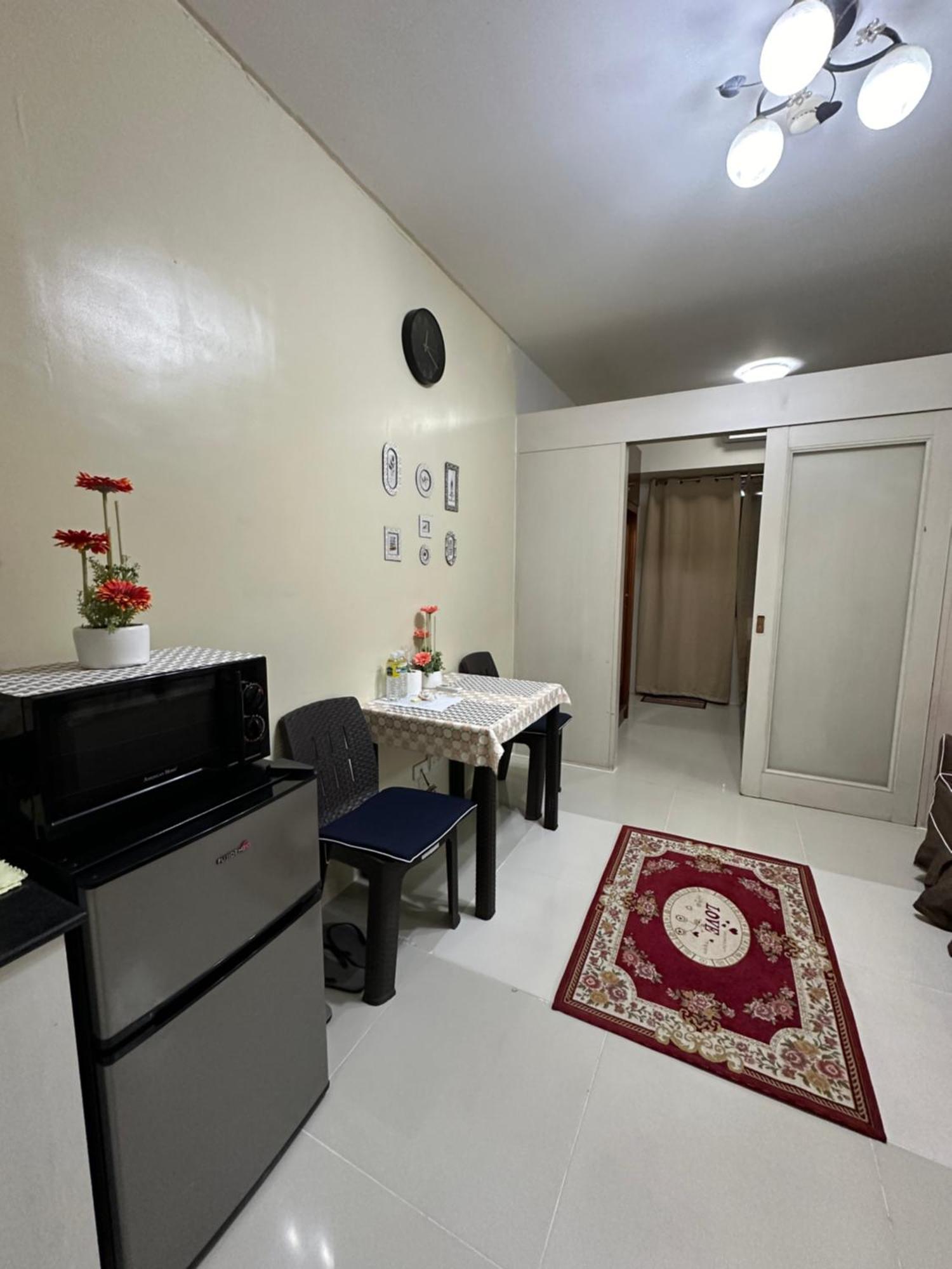 Sea Residences Moa Complex - Ruffa'S Condotel Manila Exterior photo