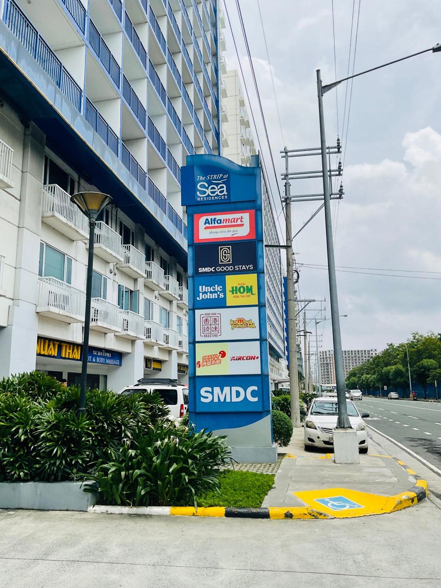 Sea Residences Moa Complex - Ruffa'S Condotel Manila Exterior photo